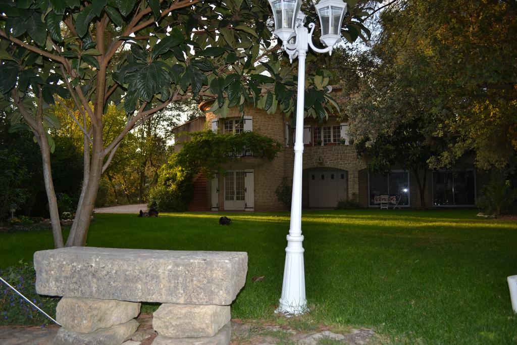 Mas Les Filaos Carpentras Exterior foto