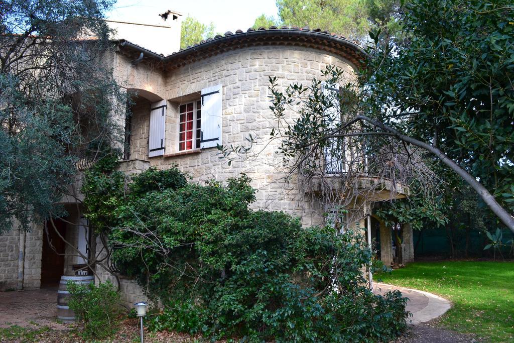 Mas Les Filaos Carpentras Exterior foto